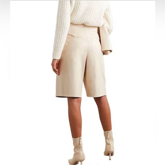 NWT Brunello Cucinelli lamb leather Bermuda shorts, US2 - Picture 3 of 13